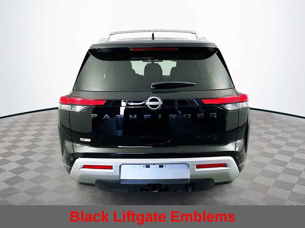 Certified 2025 Nissan Pathfinder Platinum w/ Black Appearance Package AWD/4WD image 11