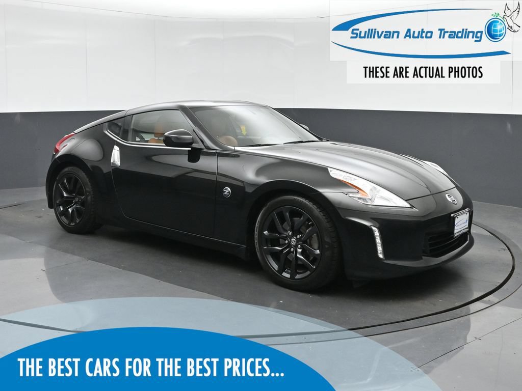 Used 2016 Nissan 370Z Touring RWD image 1