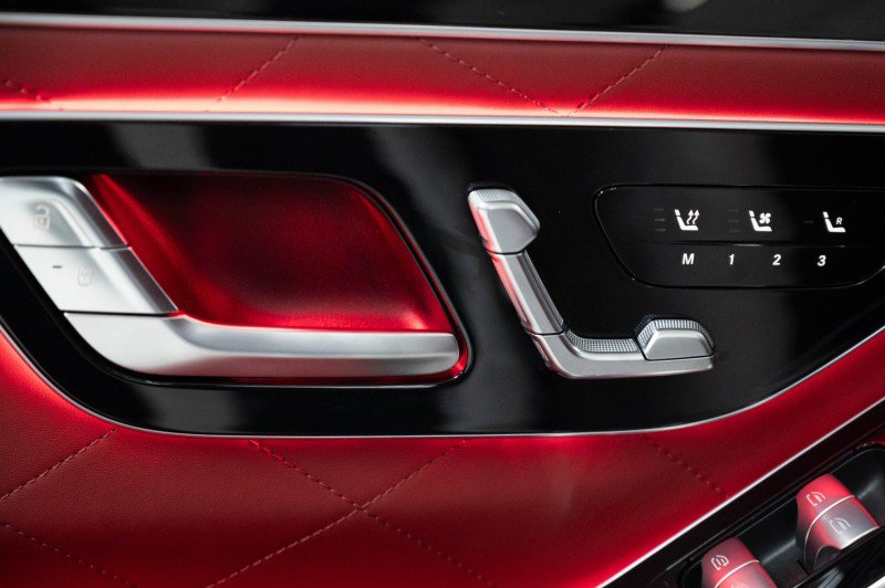 Certified 2024 Mercedes-Benz S 580 4MATIC Sedan image 21