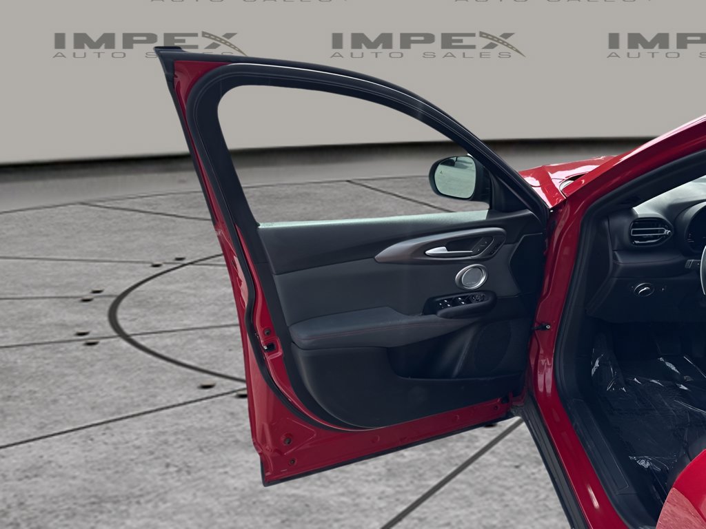 Used 2024 Dodge Hornet R/T Plus w/ R/T Blacktop Package AWD/4WD image 21