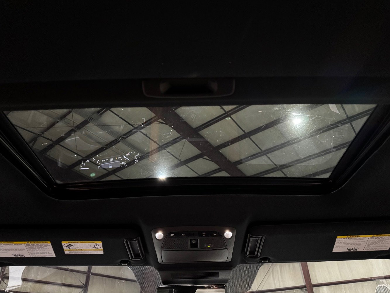 Used 2021 INFINITI QX80 Sensory w/ All-Season Package image 32