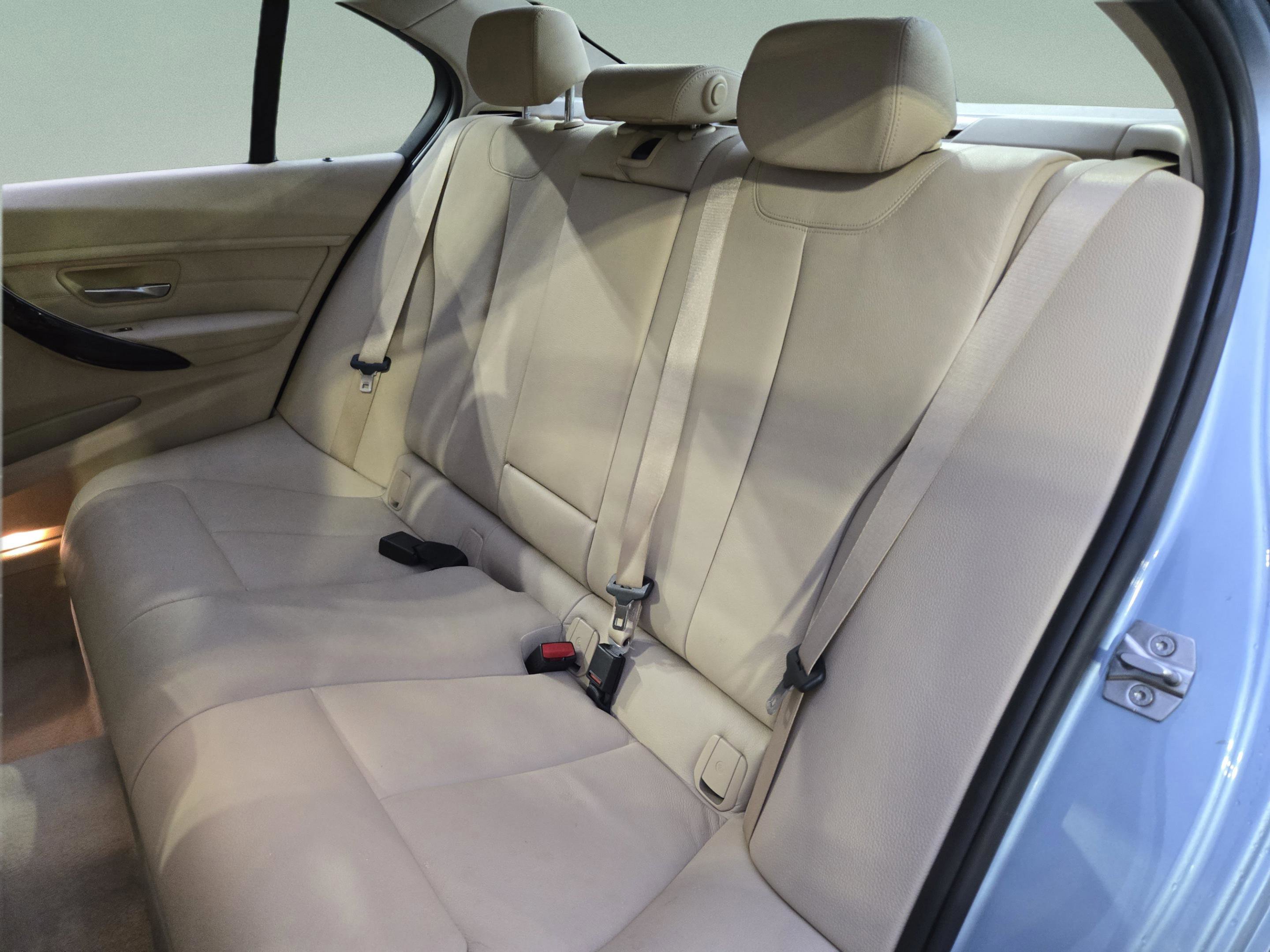 Used 2015 BMW 328i Sedan RWD image 14
