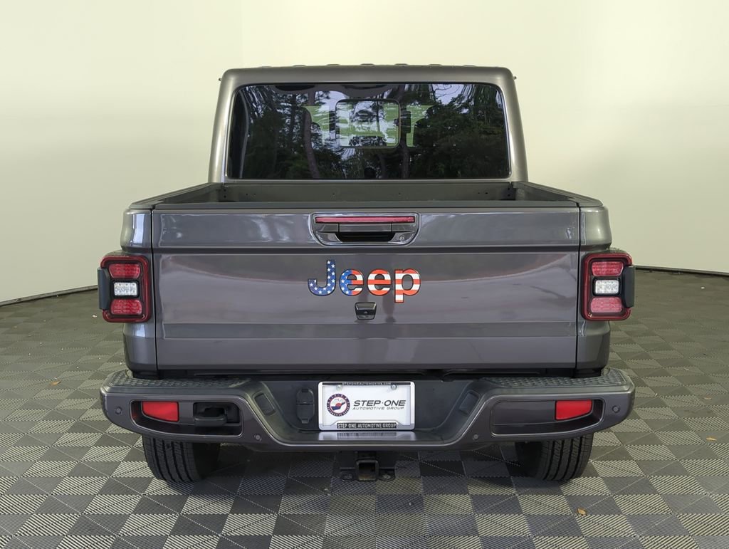 Used 2021 Jeep Gladiator Overland AWD/4WD image 6