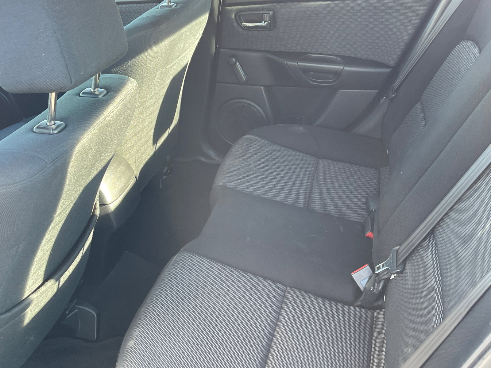 Used 2008 MAZDA MAZDA3 i Sport image 14