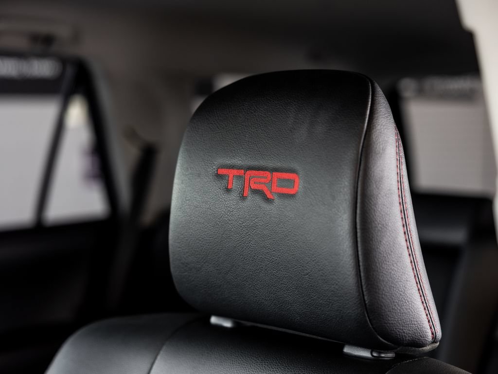 Used 2024 Toyota 4Runner TRD Off-Road Premium AWD/4WD image 11