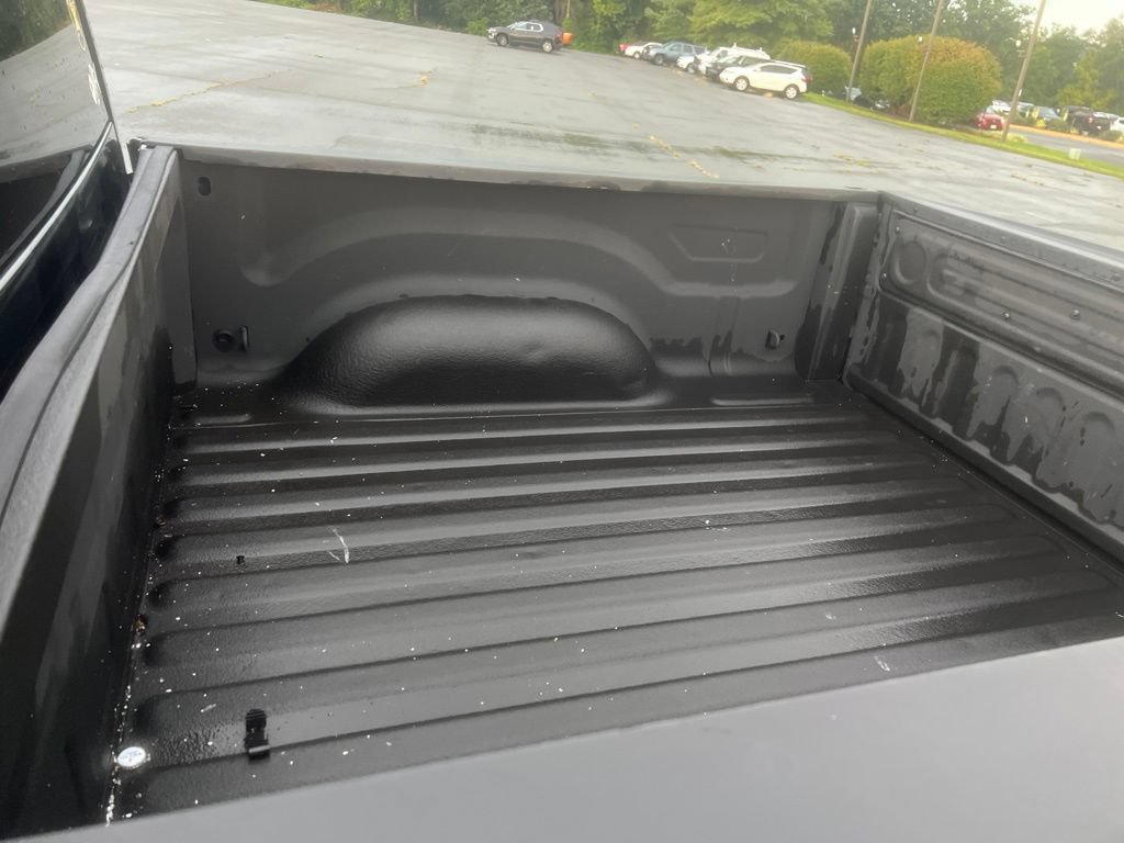 Used 2014 RAM 1500 Express w/ Black Ram 1500 Express Group AWD/4WD image 6
