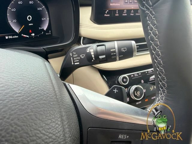Used 2023 INFINITI QX60 Sensory w/ Vision Package AWD/4WD image 16