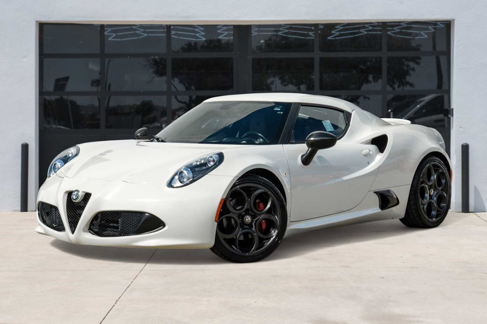 Used 2015 Alfa Romeo 4C Coupe w/ Leather Interior Group