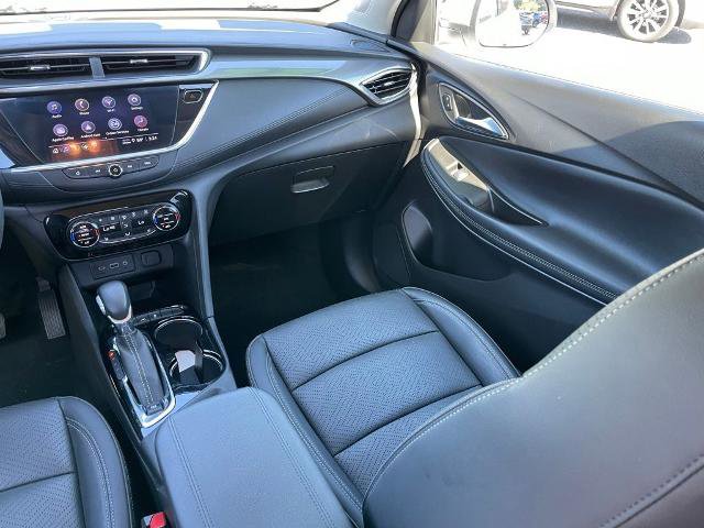 Used 2022 Buick Encore GX Essence image 9