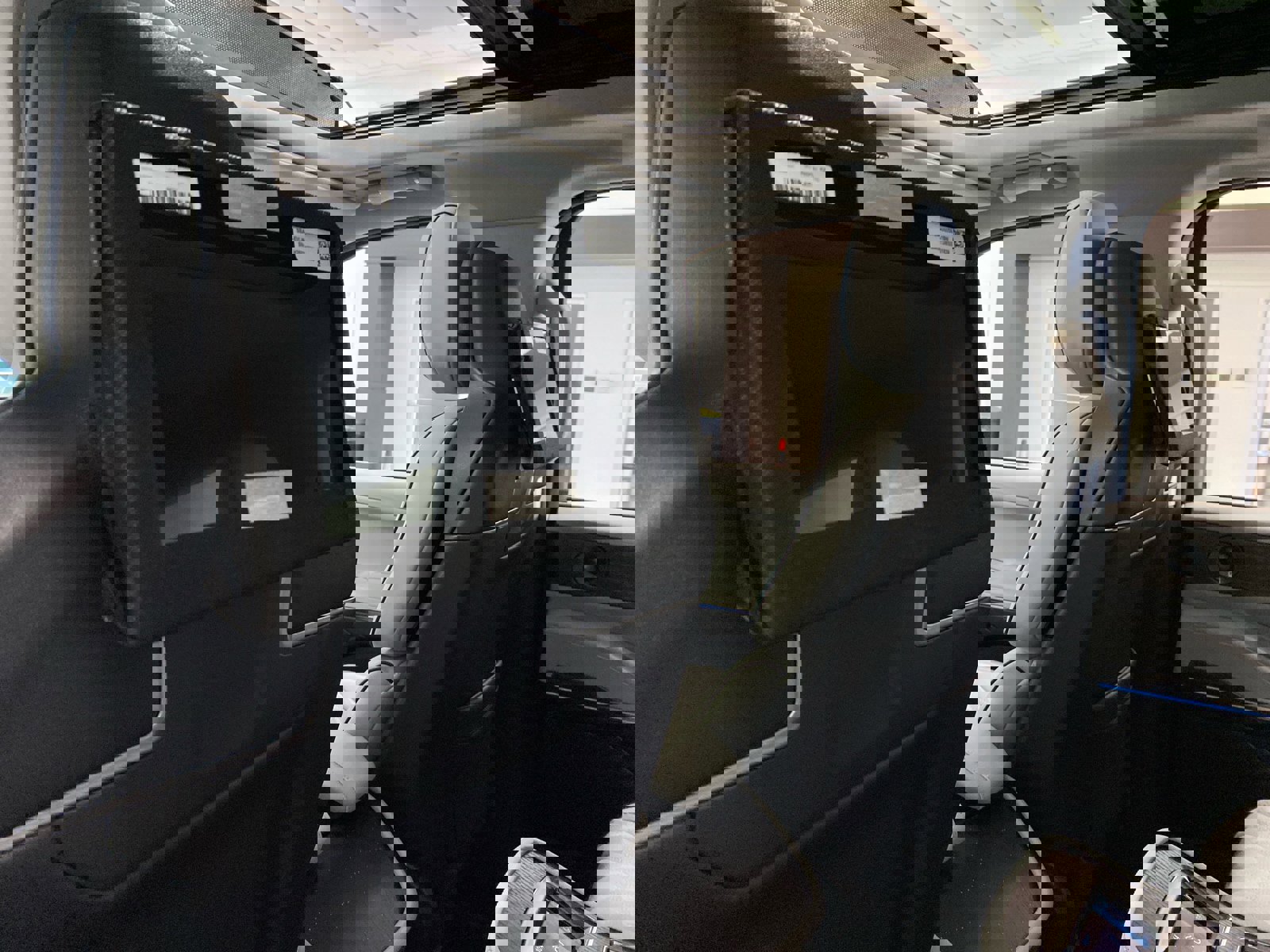 New 2026 Lincoln Navigator L Black Label image 12