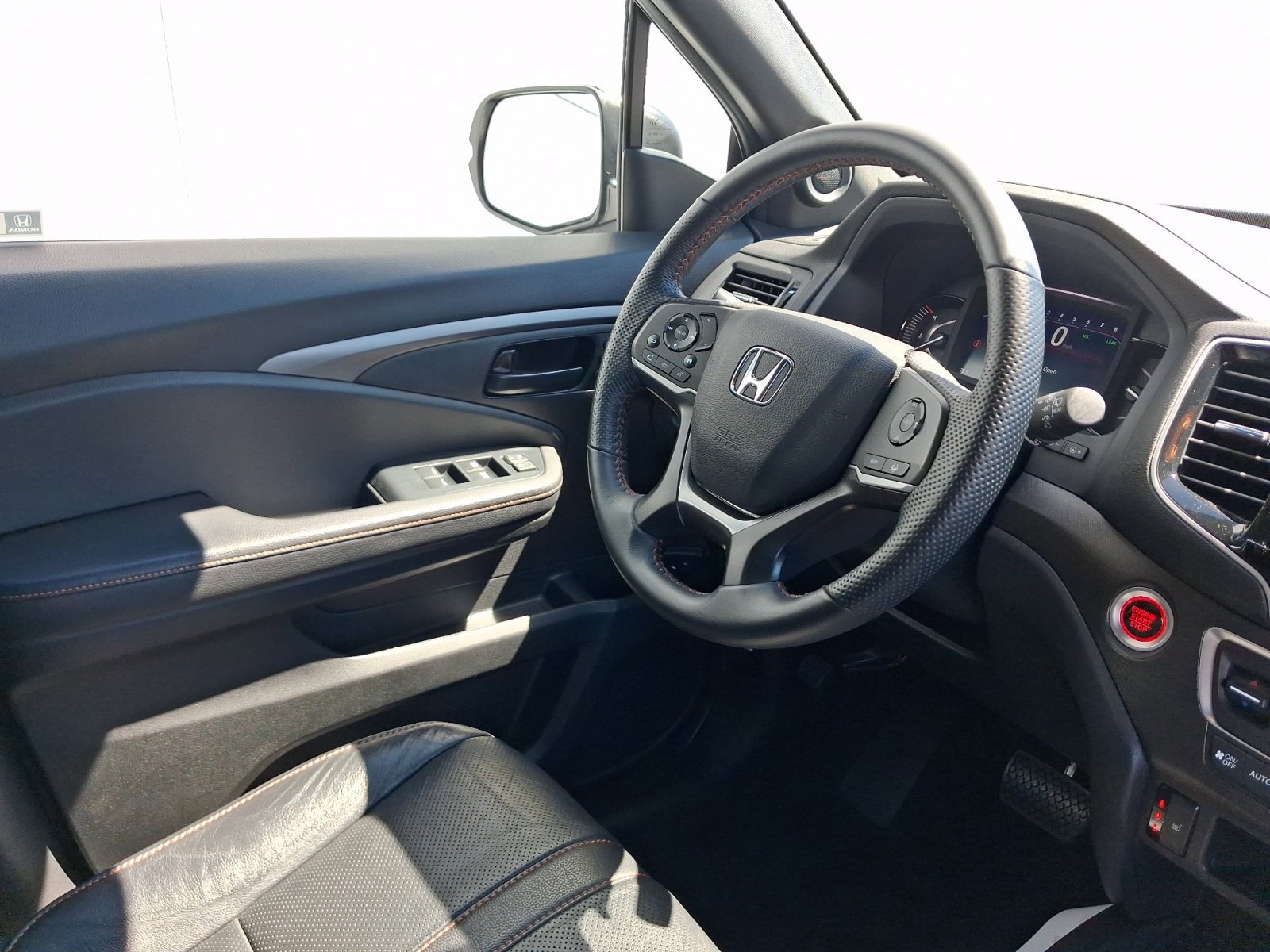 Used 2023 Honda Passport TrailSport image 22