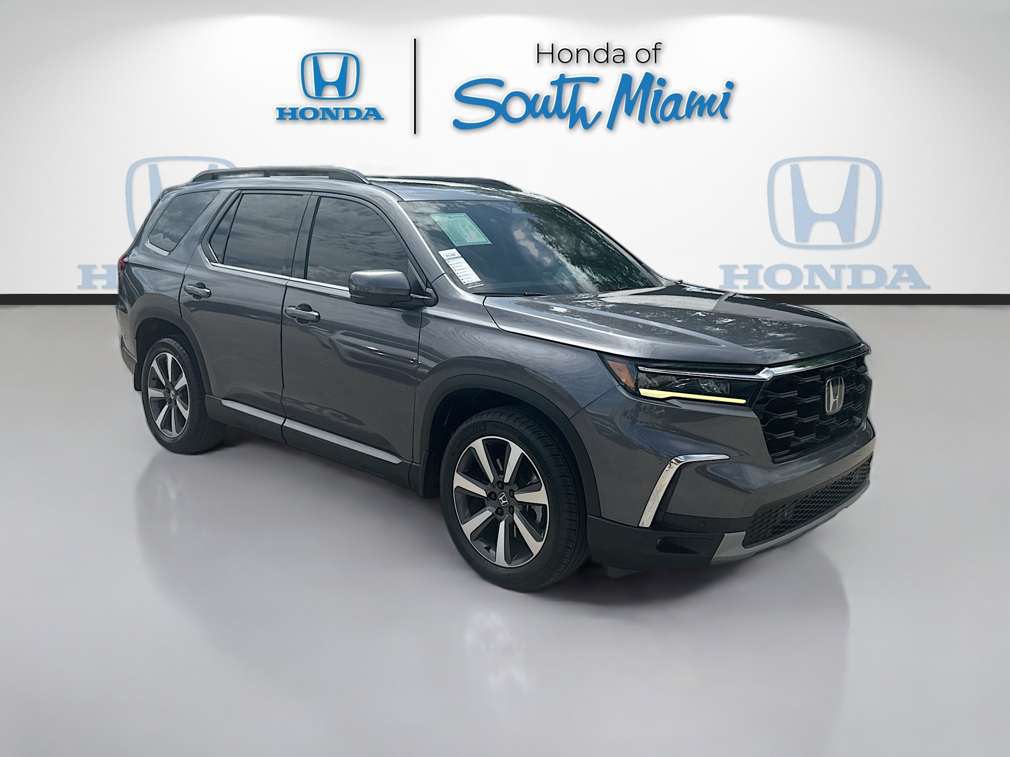 Certified 2023 Honda Pilot Touring