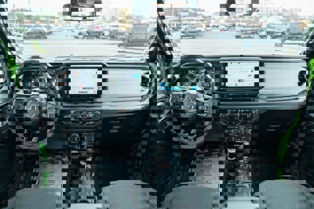 Used 2025 Jeep Wrangler Unlimited Sport image 28