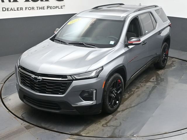 Used 2023 Chevrolet Traverse Premier w/ Redline Edition image 45
