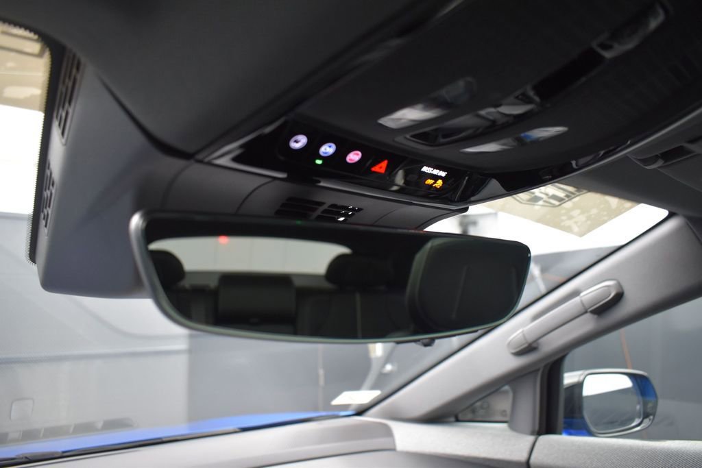 Certified 2025 Cadillac Optiq Luxury 2 AWD/4WD image 23