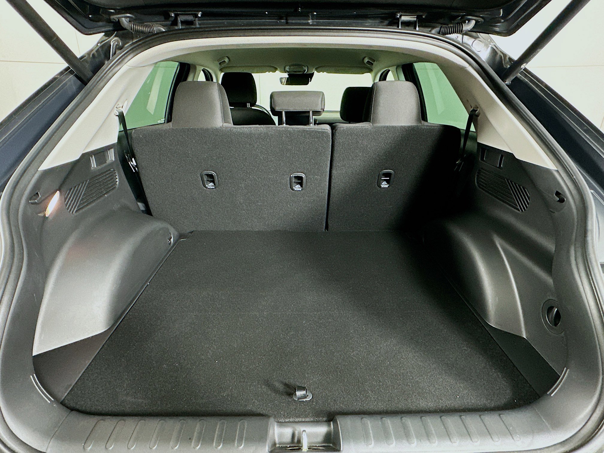 Used 2024 Hyundai Ioniq 5 SEL image 28