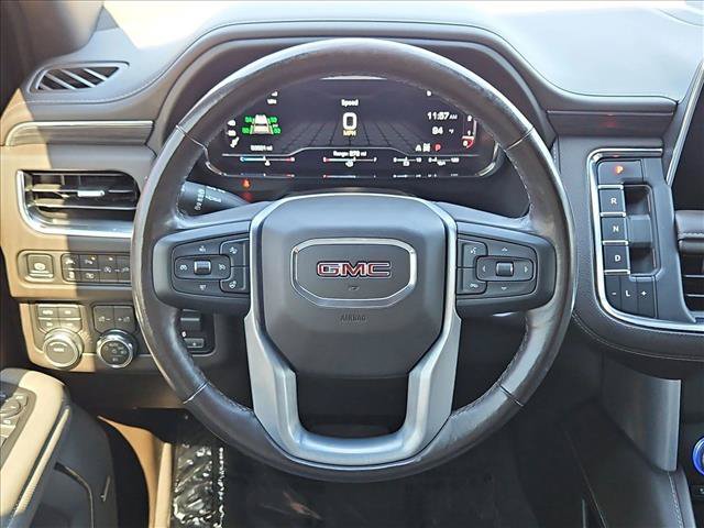 Certified 2022 GMC Yukon SLT w/ SLT Premium Package AWD/4WD image 14