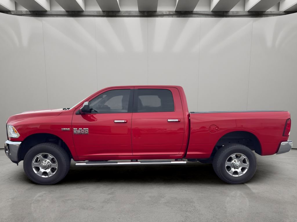 Used 2018 RAM 2500 SLT w/ Luxury Group AWD/4WD image 2