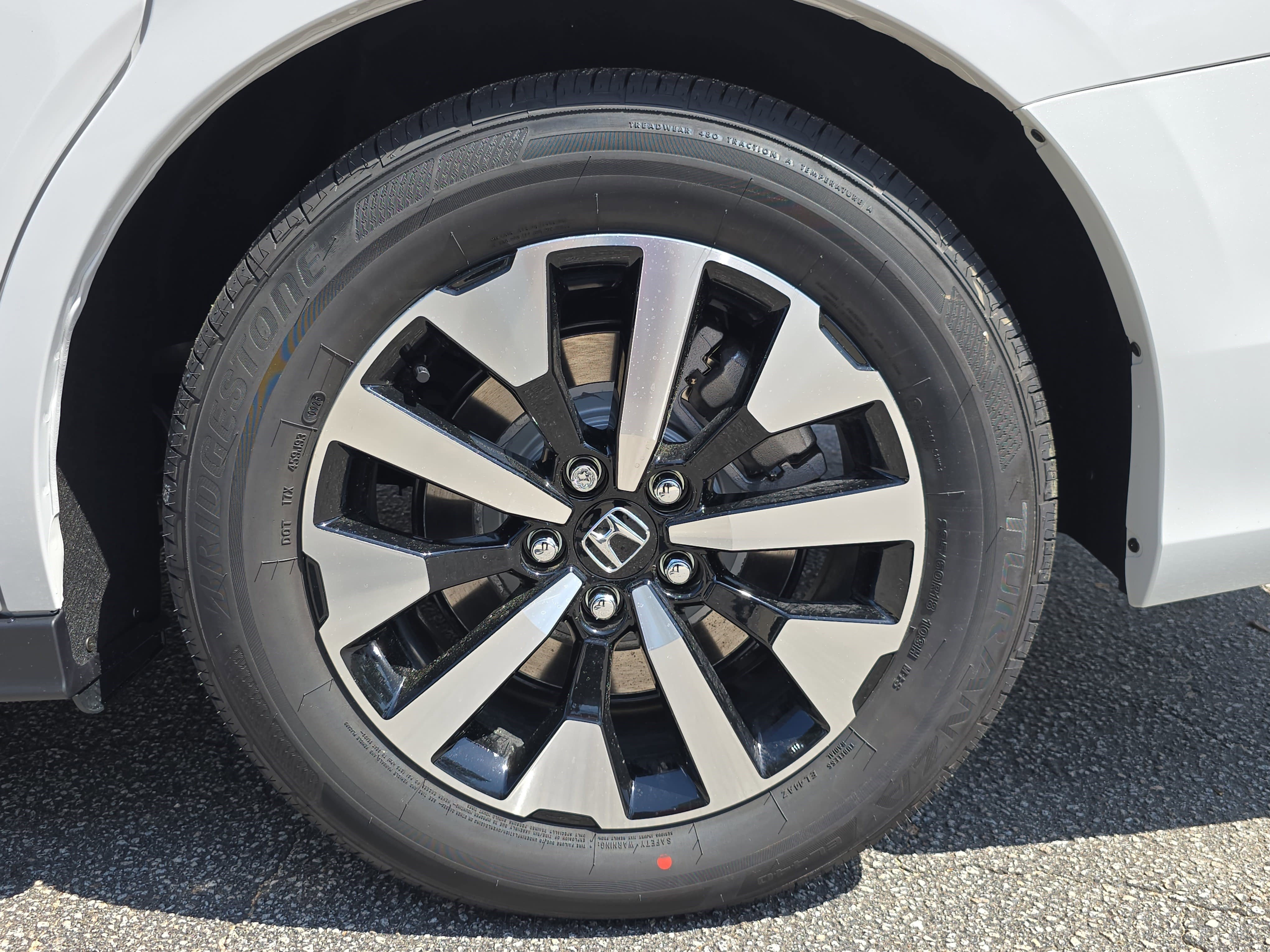 New 2026 Honda Odyssey EX-L image 36