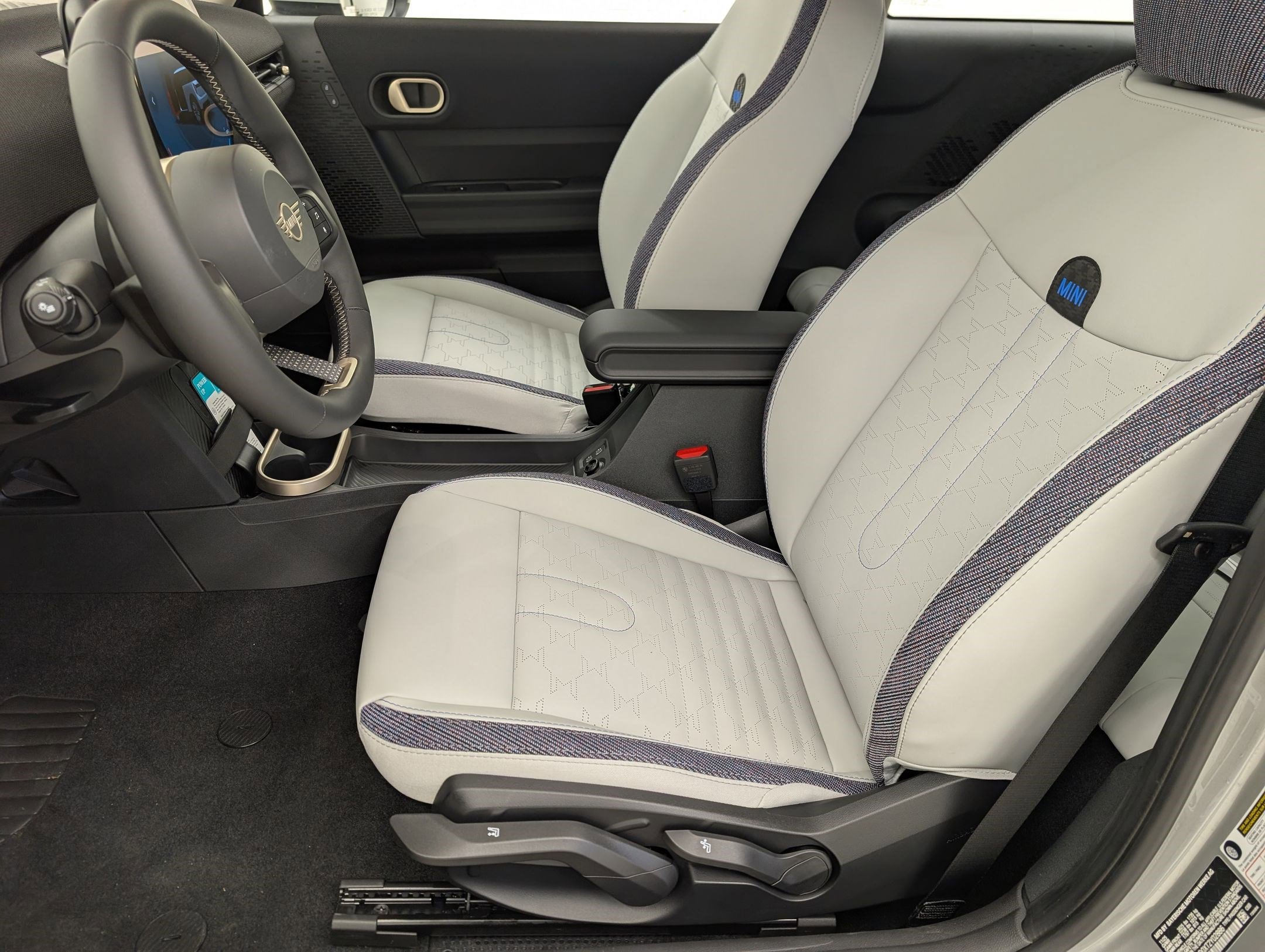 New 2026 MINI Cooper S image 5