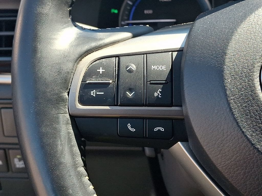 Used 2016 Lexus ES 300h w/ Navigation System Package FWD image 23