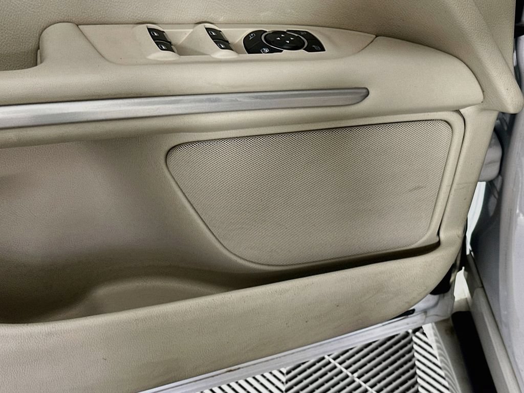 Used 2016 Lincoln MKZ AWD w/ Equipment Group 300A Reserve image 25