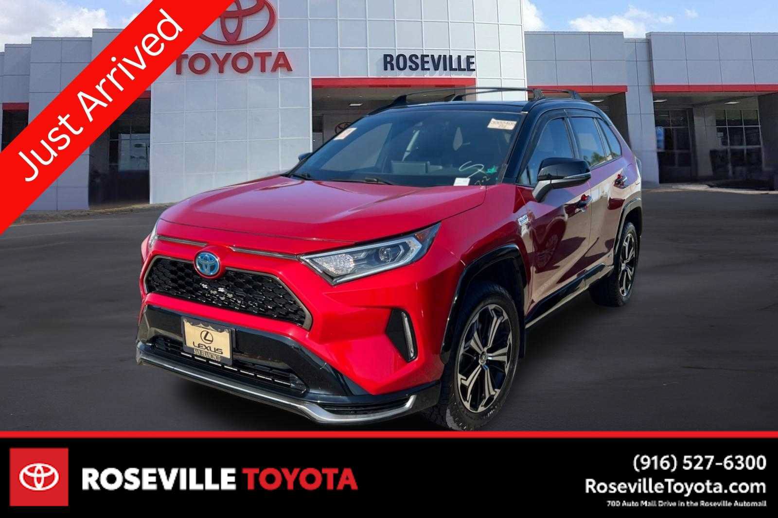 Used 2021 Toyota RAV4 XSE w/ Weather Package AWD/4WD video 1