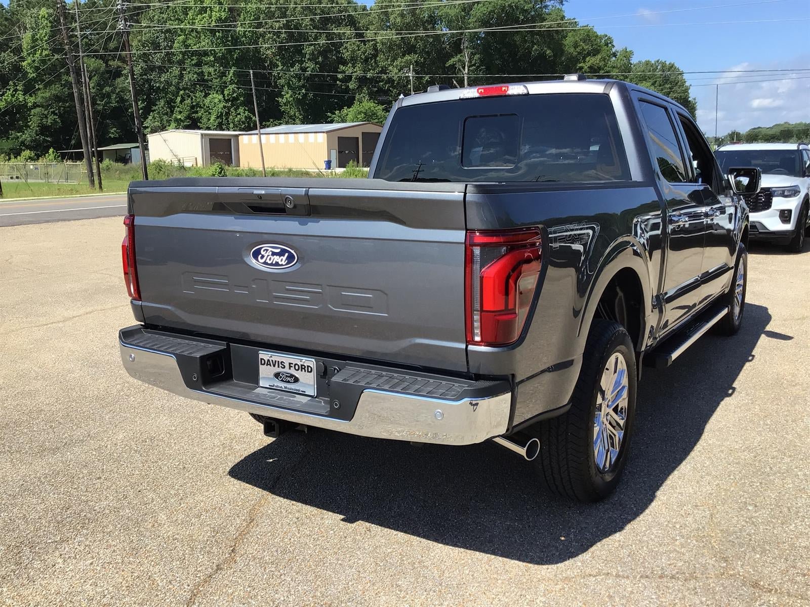 New 2026 Ford F150 Lariat w/ Equipment Group 501A Mid AWD/4WD image 10