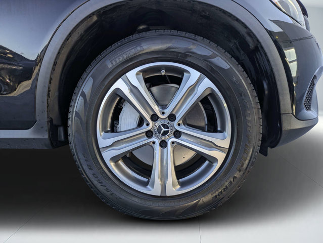 Used 2019 Mercedes-Benz GLC 300 4MATIC image 10