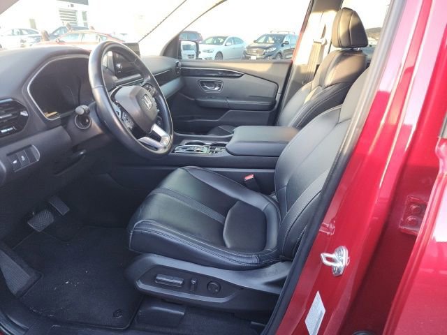 Used 2023 Honda Pilot Touring image 15