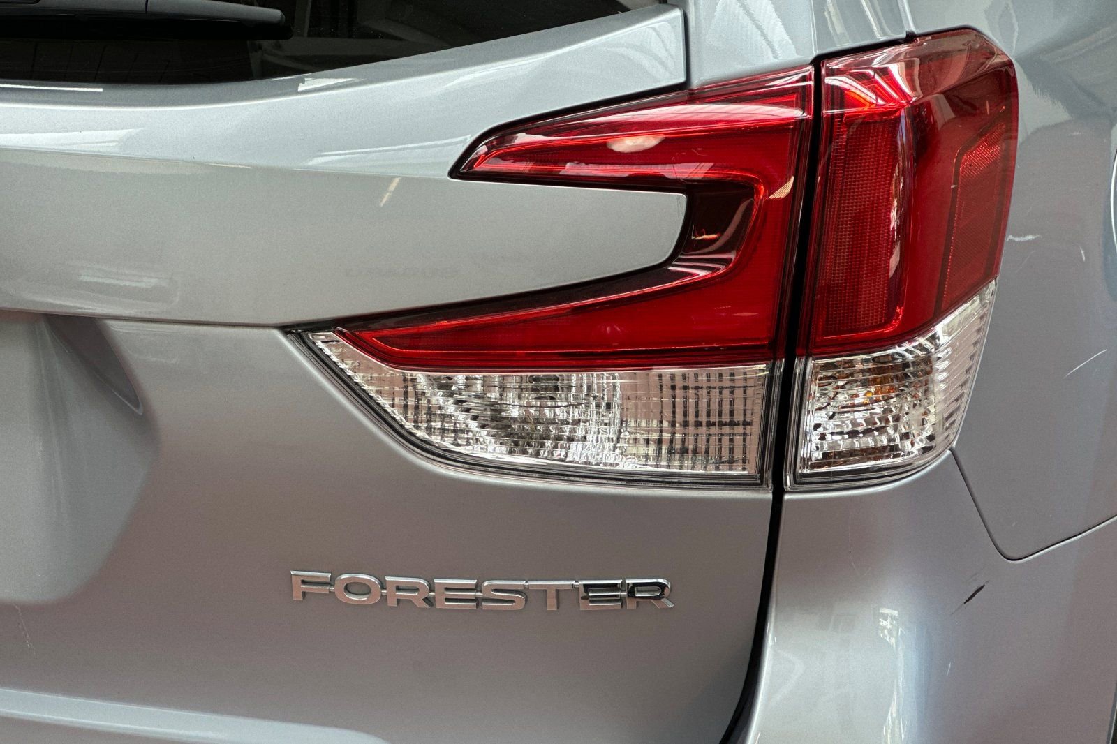 Used 2022 Subaru Forester Premium image 36