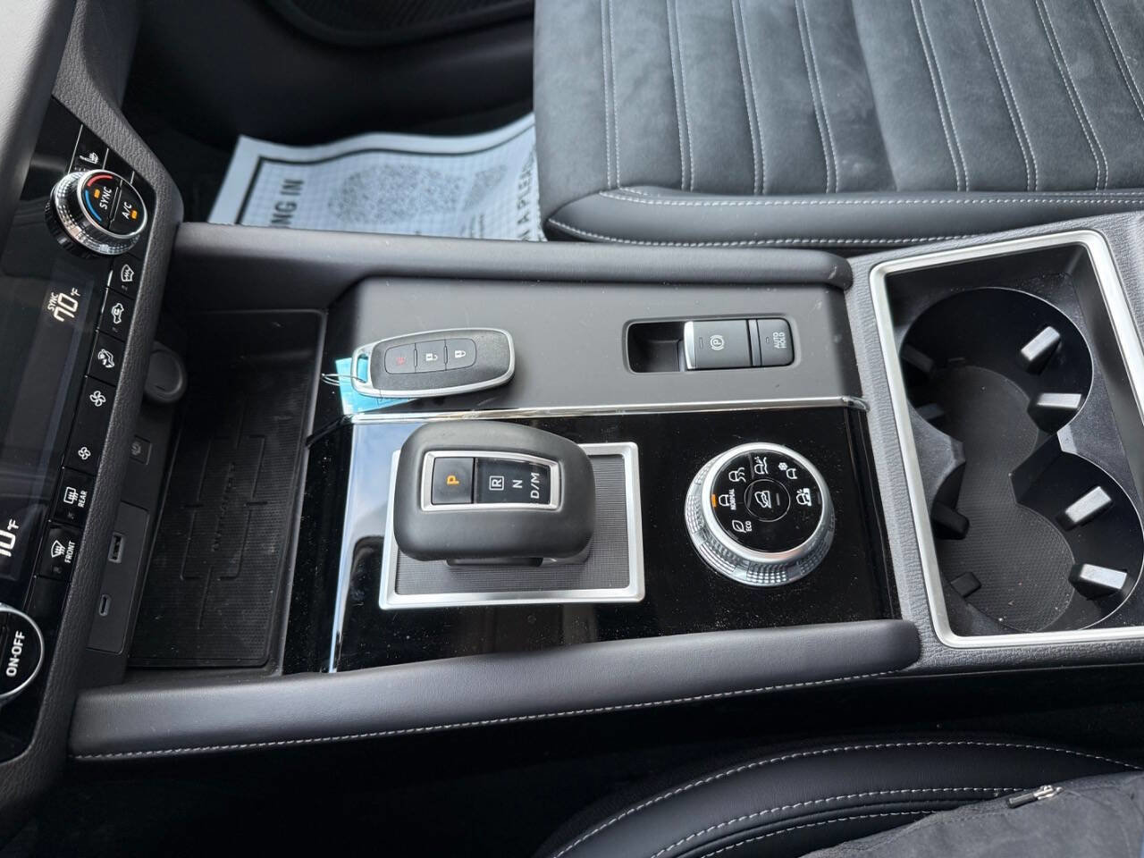 Used 2024 Mitsubishi Outlander SE image 19