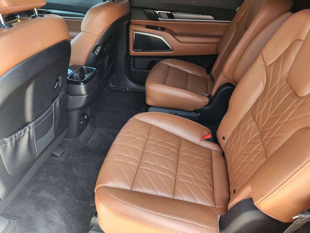 Certified 2024 Kia Telluride SX Prestige X-Line AWD/4WD image 35