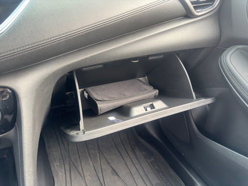 Used 2021 Buick Encore GX Select w/ Experience Buick Package image 22