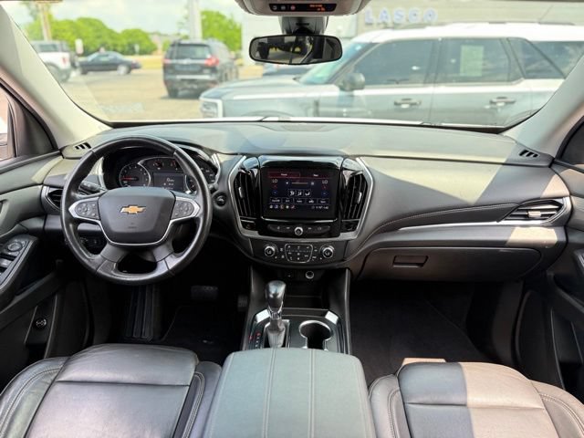 Used 2021 Chevrolet Traverse LT AWD/4WD image 2