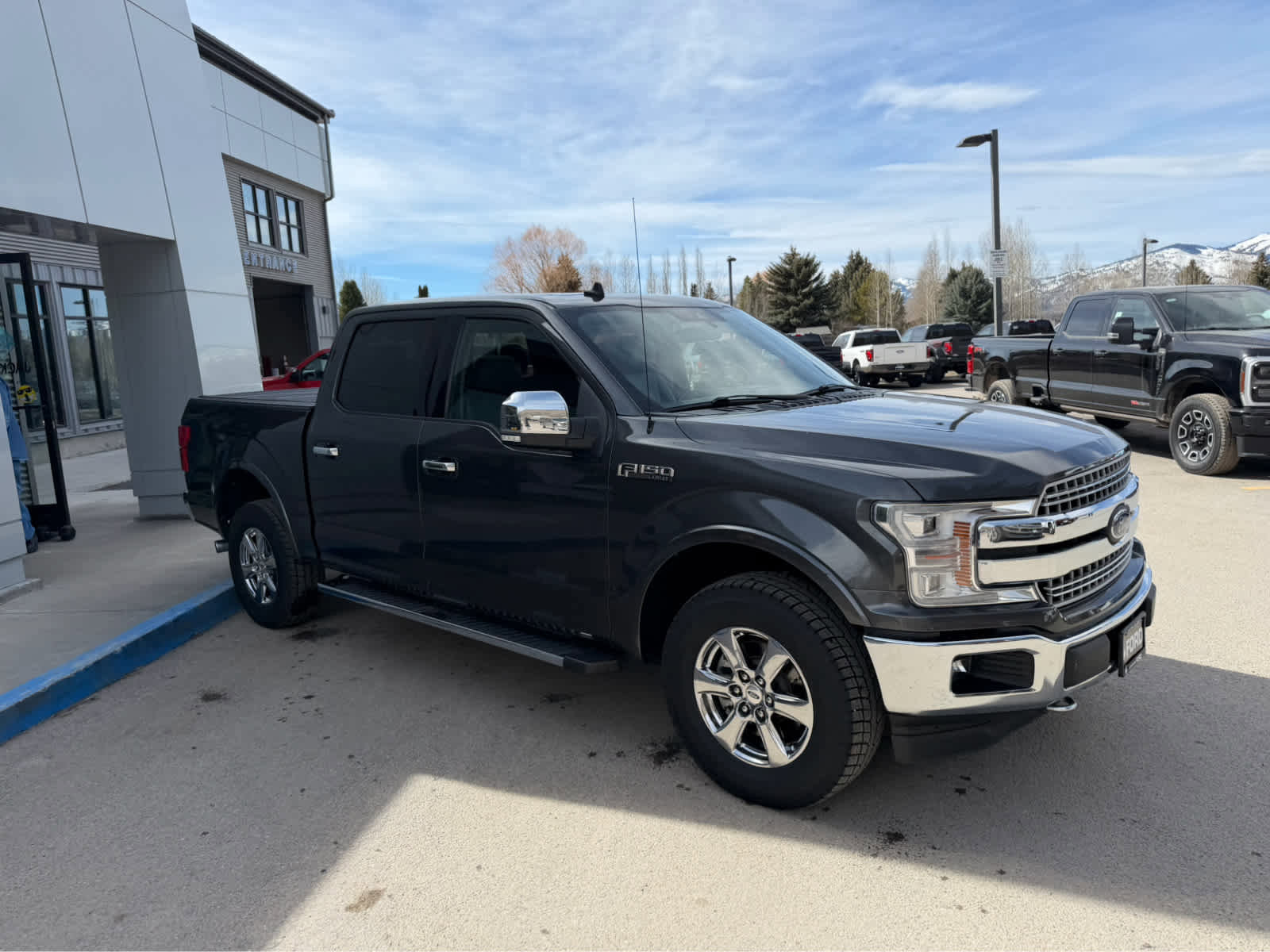 Used 2019 Ford F150 Lariat w/ Equipment Group 502A Luxury image 6