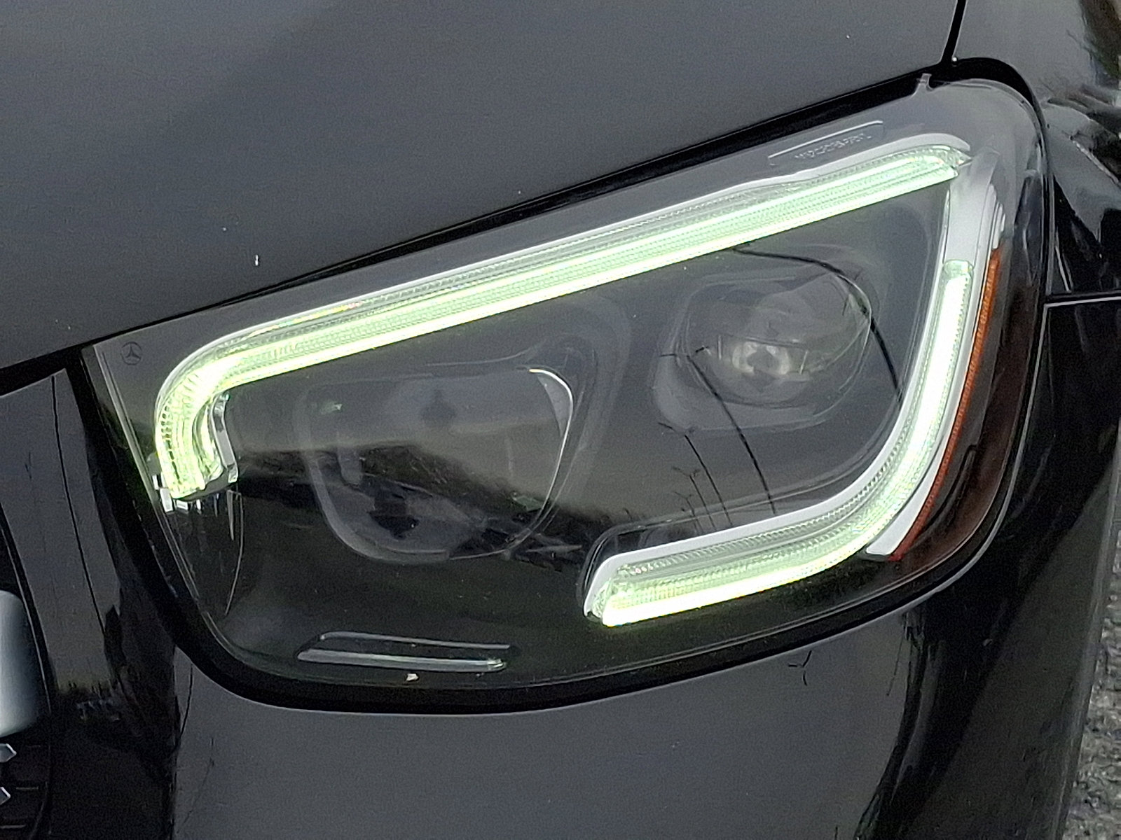 Used 2021 Mercedes-Benz GLC 300 4MATIC image 9