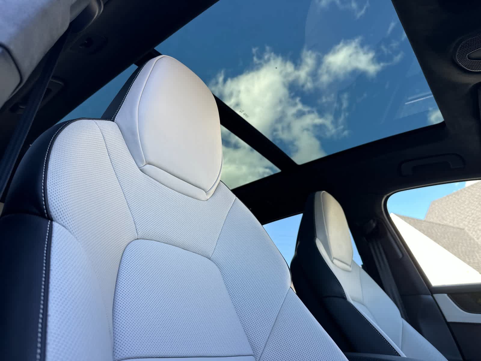 New 2026 Porsche Cayenne GTS AWD/4WD image 18