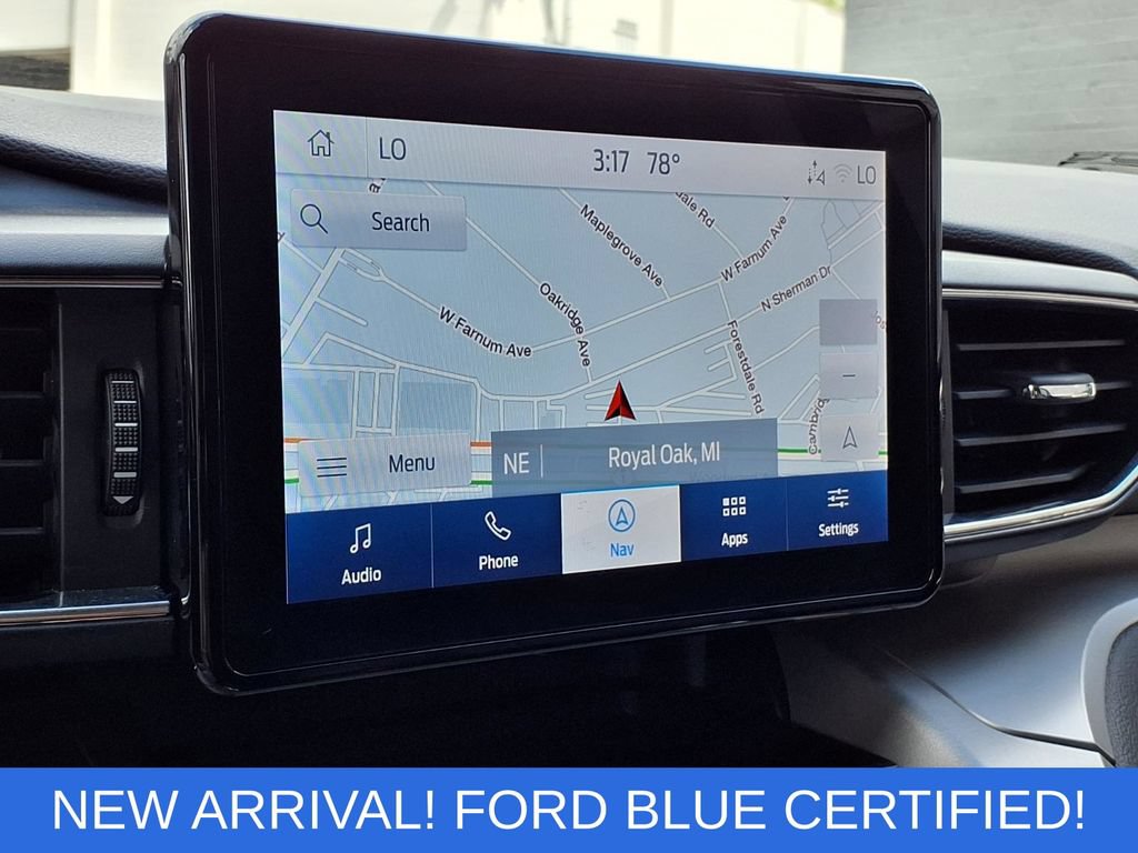 Certified 2023 Ford Explorer XLT w/ Equipment Group 202A AWD/4WD image 9