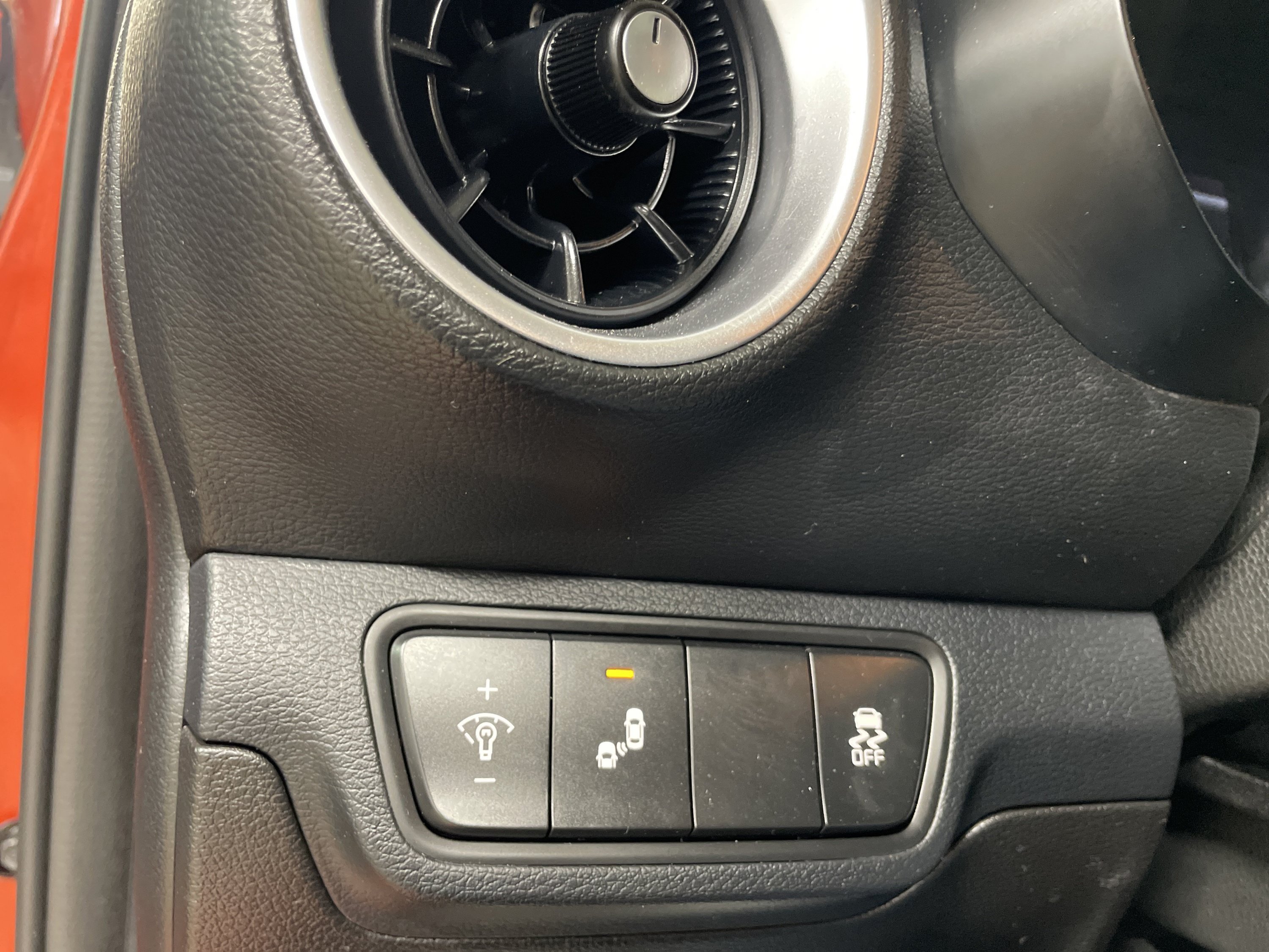 Used 2023 Kia Forte LXS w/ LXS Technology Package FWD image 18