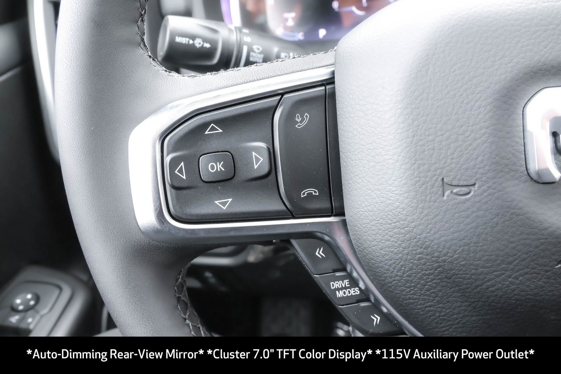 New 2026 RAM 1500 4x4 Crew Cab image 32