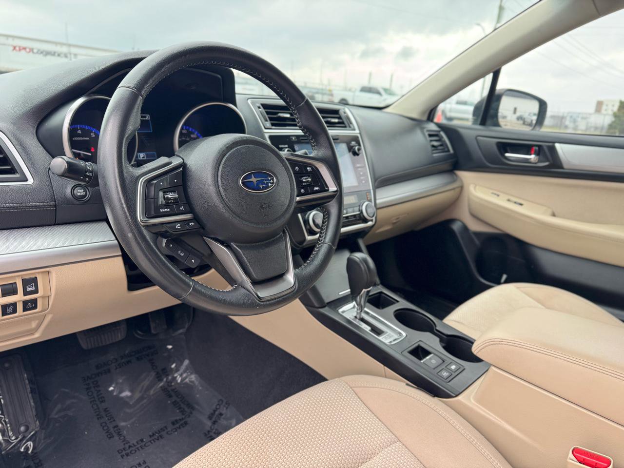 Used 2018 Subaru Outback 2.5i Premium image 11