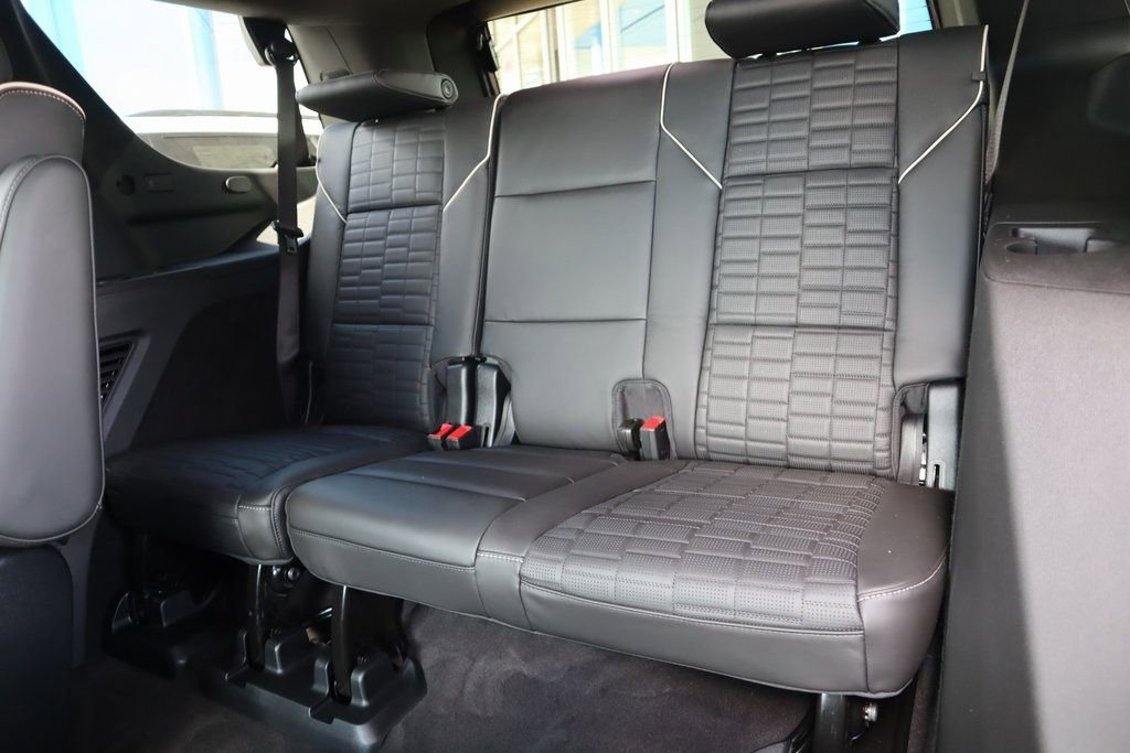 New 2026 Cadillac Escalade Platinum Sport w/ LPO, ONYX Package image 14