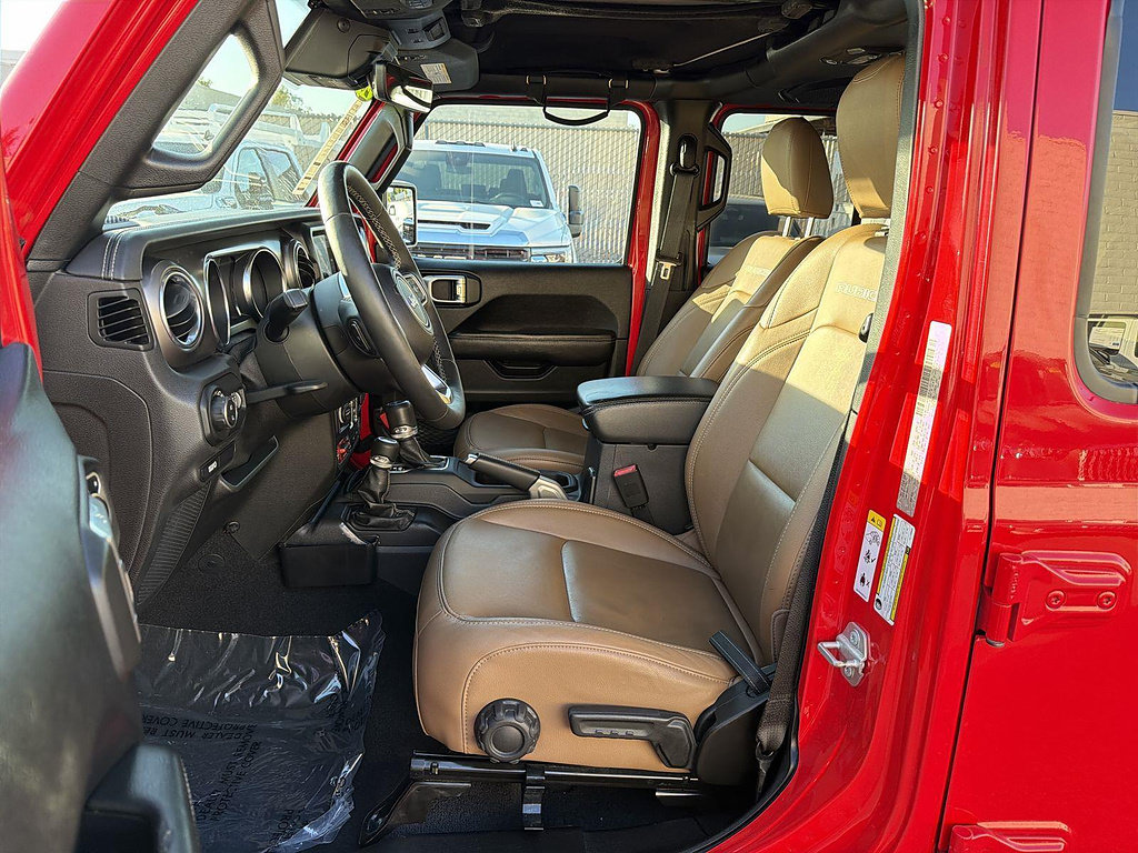 Used 2020 Jeep Gladiator Rubicon AWD/4WD image 18