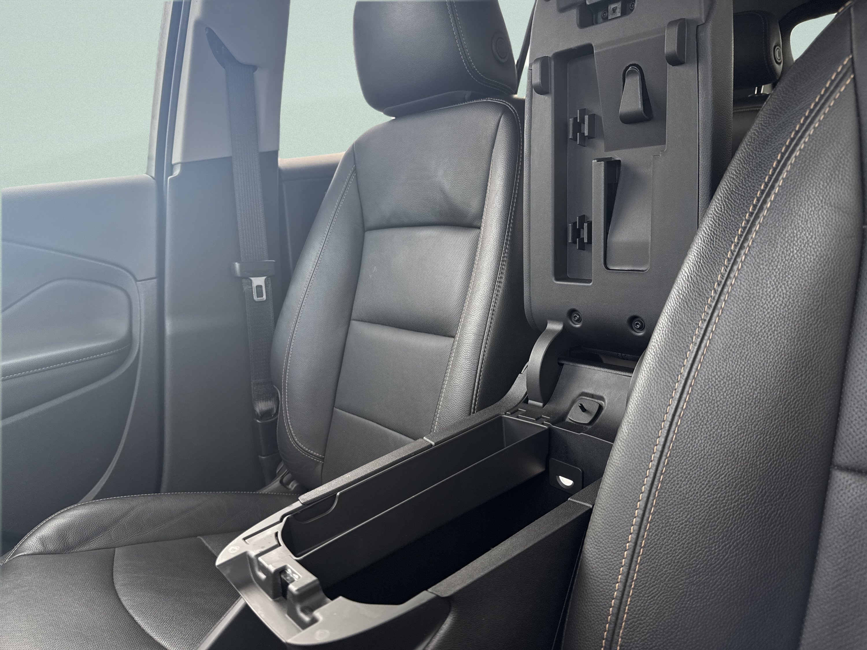 Used 2020 GMC Terrain SLT AWD/4WD image 15
