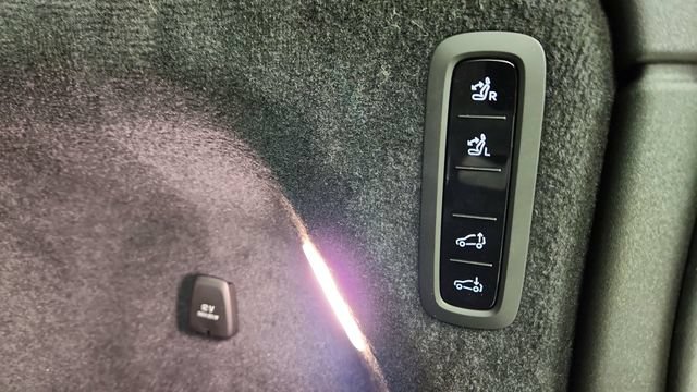 New 2026 Volvo EX90 Ultra AWD/4WD image 43