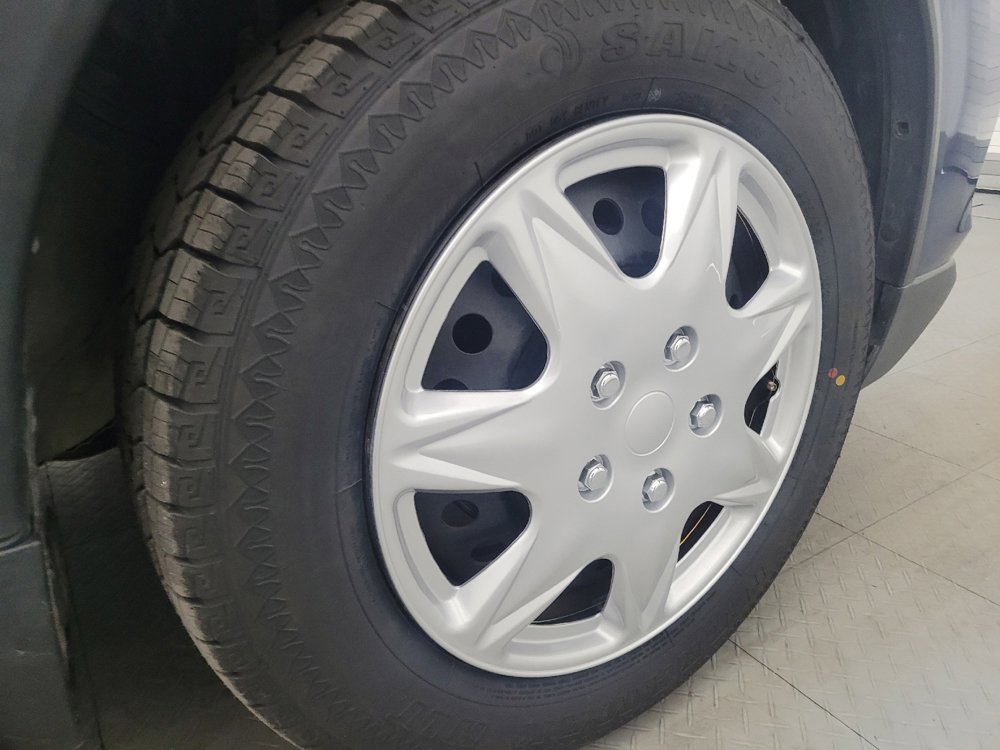 Used 2020 Nissan Rogue S FWD image 31