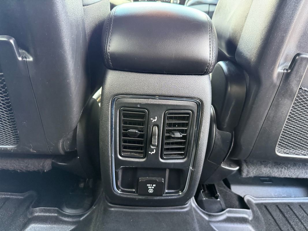 Used 2021 Jeep Grand Cherokee Laredo X image 23