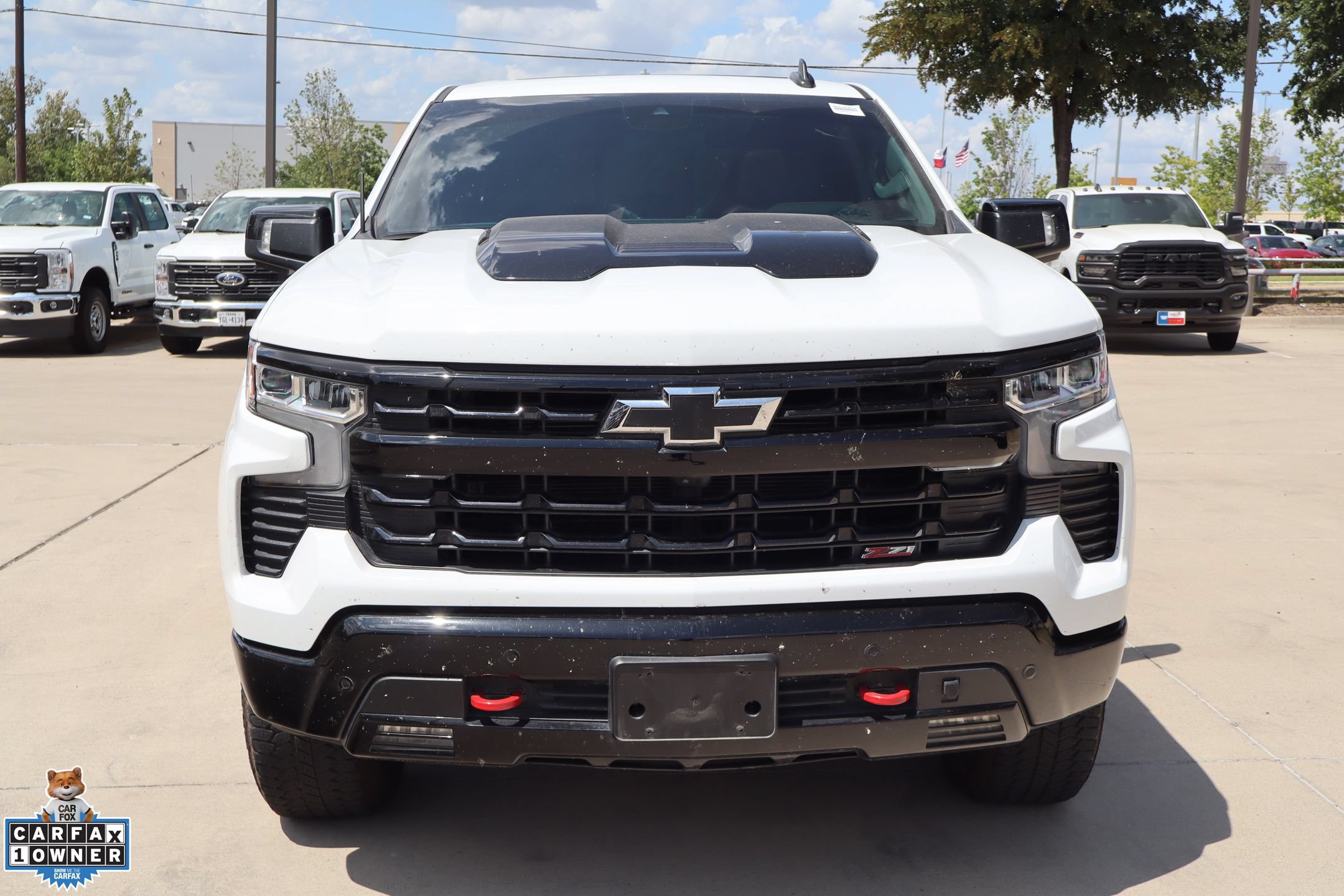 Used 2025 Chevrolet Silverado 1500 LT Trail Boss w/ LT Trail Boss Premium Package AWD/4WD image 9