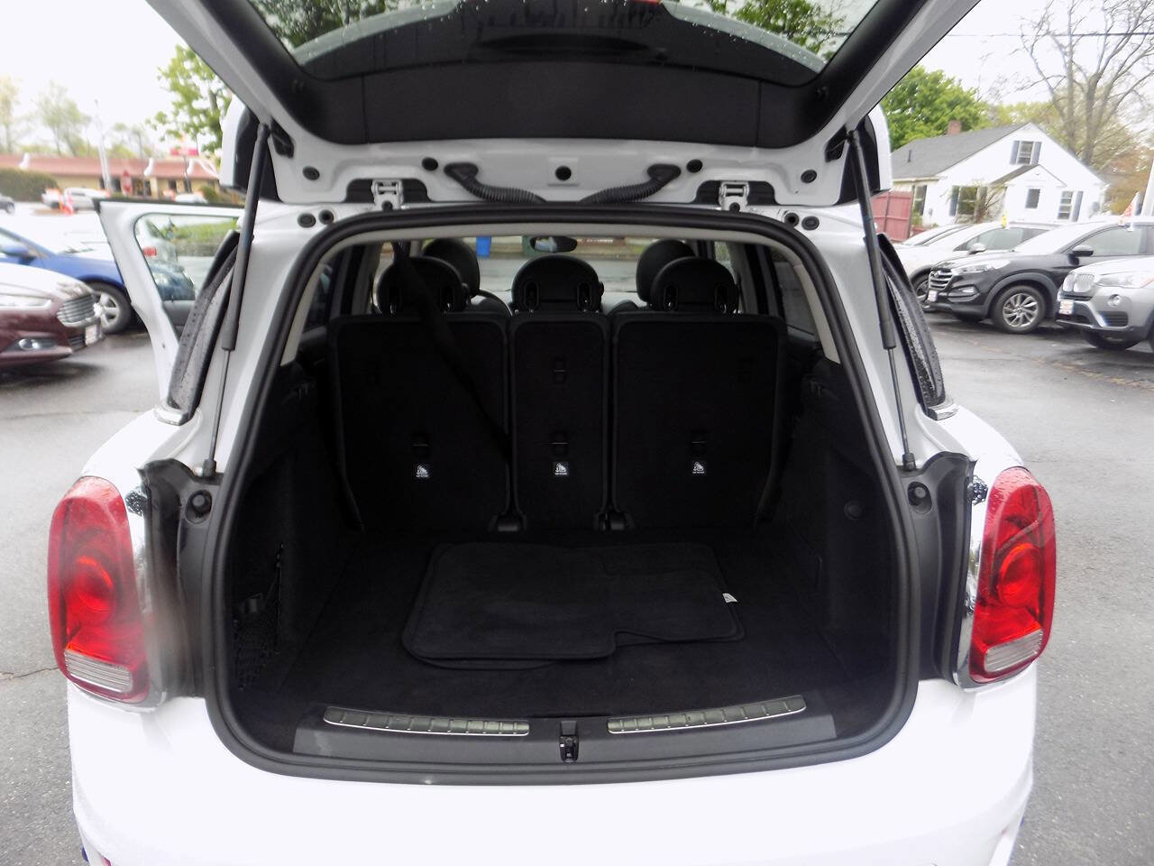 Used 2020 MINI Cooper Countryman S w/ Storage Package FWD image 16